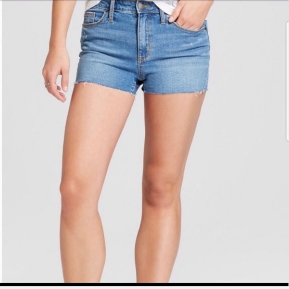 Universal Thread high rise shorties